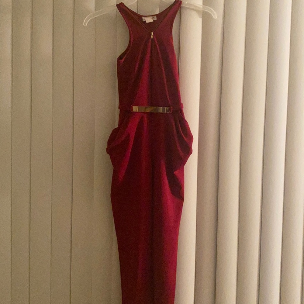 Burgundy jumper